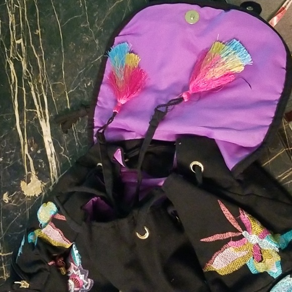 Backpack. - Picture 3 of 5